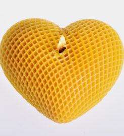 Świece z wosku pszczelego