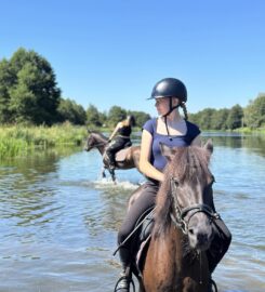 Farma Huculand – usługi jeździeckie